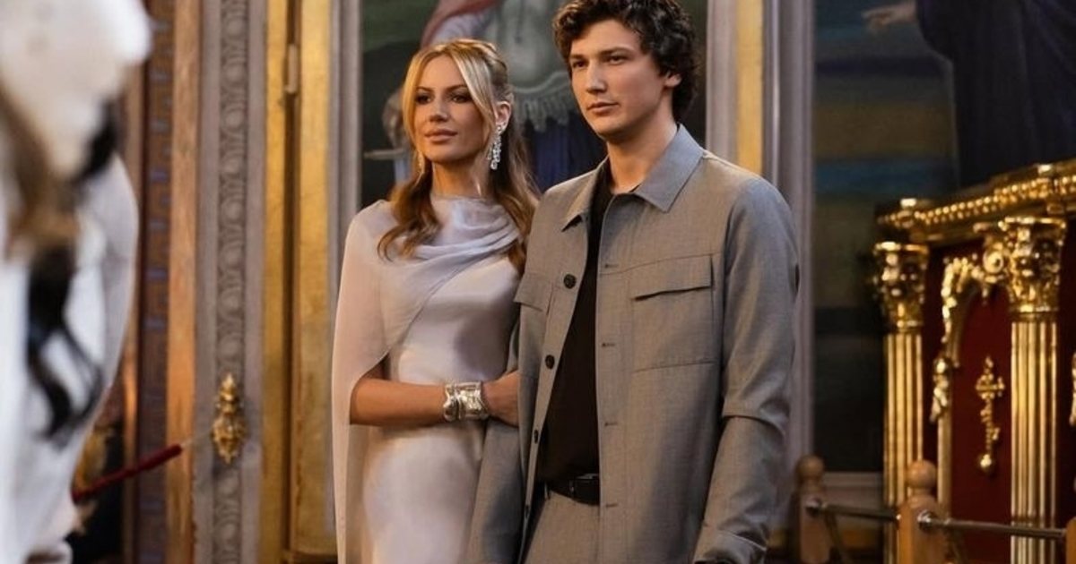 Наречений Нікітюк запостив нове фото з їхньої відпустки у Карпатах