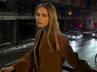 Дочь Елены Кравец показалась в нежных объятиях бойфренда-танцора