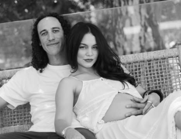 Чоловік Ванесси Хадженс вперше розкрив стать їхніх дітей