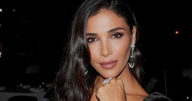 «10 лет с РПП»: Димопулос показала себя с проблемной кожей и лишним весом