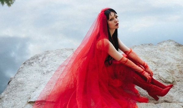 Лейбл Jerry Heil и Кажанна официально завершили сотрудничество