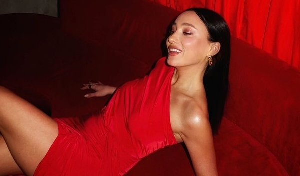 Настя з «Холостяка-14» відповіла хейтерам, які обзивали її «старою для Тараса»