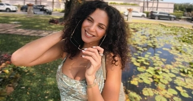 «Когда наконец-то наедине с собой»: Каменских в бикини снялась в бассейне