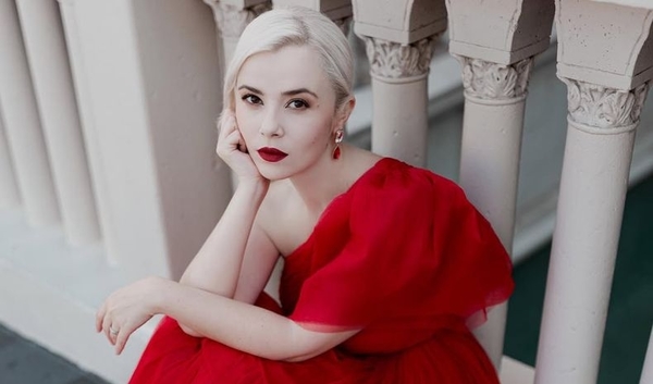 Міка Ньютон оголосила про роботу над новим альбомом