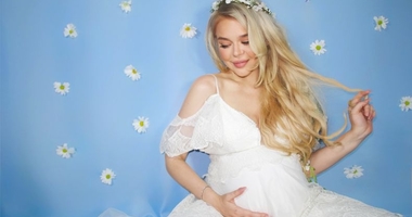 Алина Гросу объявила пол первенца в новом клипе «Волошки»