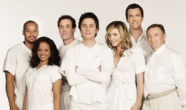 Вийшов трейлер перодовження культового серіалу «Клініка»