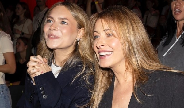 Кравец поздравила дочь с 23-летием и показала редкие фото из семейного альбома