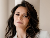 «Как во второй раз потерять отца»: Гвоздева сообщила о смерти близкого человека