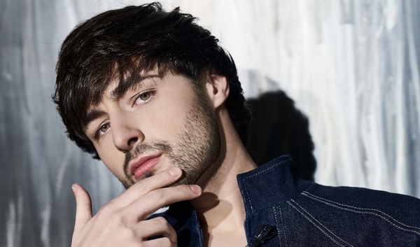 Участник Нацотбора-2026 KHAYAT презентовал мини-альбом «Триптих»