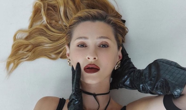 41-летняя TAYANNA подала документы в британский вуз