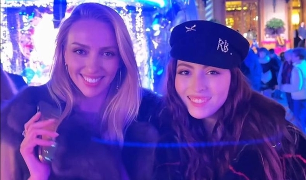 Маша Полякова похвасталась дорогим подарком от мамы на 21-летие