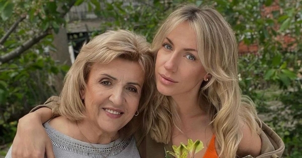 «Сиджу, розкисла як тряпка»: Нікітюк зворушила святкуванням 70-річчя мами