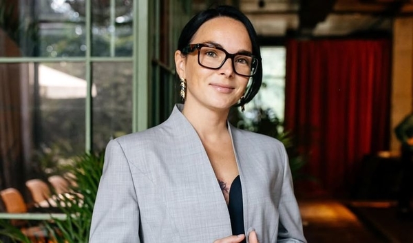 «Вік мені іде на користь»: Інна Мірошниченко показала, як змінилася за 20 років