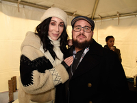 Трансгендерный сын Шер женился спустя 18 лет после смены пола