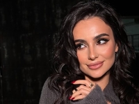 «Съемки закончились скорой»: Тринчер получила травму на Бали