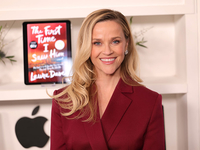 Риз Уизерспун устроила вечеринку по случаю 50-летия: кто был в списке гостей