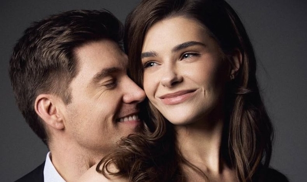 Остапчук с женой поделились кадрами с прогулки по Венеции