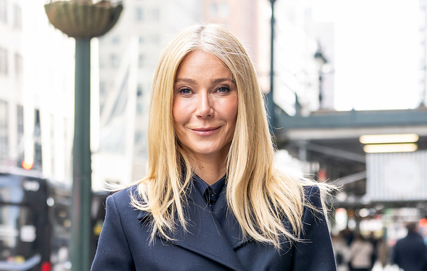 Гвинет Пэлтроу поздравила сына от Криса Мартина с юбилеем