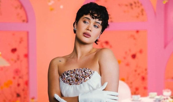 Lida Lee показала детское фото и рассказала о подростковых комплексах