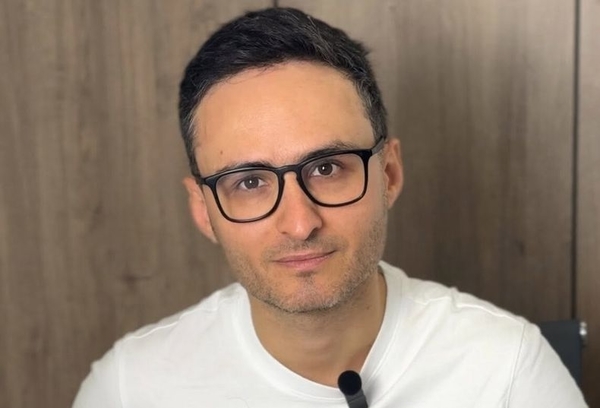 Игорь Ласточкин впервые за долгое время вышел на связь с фронта