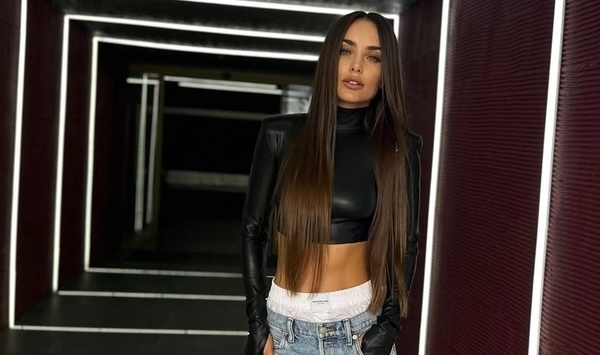 Ксения Мишина случайно рассекретила свой реальный вес