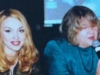 Экспродюсер Поляковой написала заявление на певицу и ее мужа в полиции Швейцарии