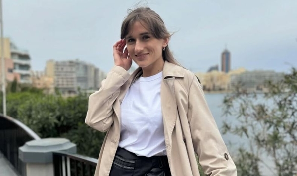 «Мы не выдержали»: блогерша Даша Евтух объявила о выезде за границу