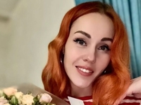 Елена Тополя высказалась о личной жизни спустя пять месяцев после развода