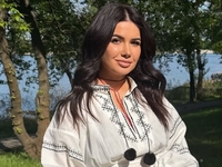Шаманская снялась в фотосессии с 8-летним сыном ответила на хейт в отношении мам-одиночек