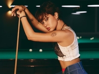 Lida Lee ошеломила признанием об отношениях с девушкой после измены бойфренда
