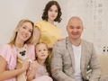 Жена Кошевого запостила пляжное фото с двумя дочерьми