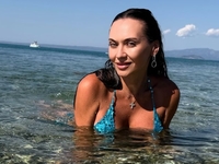 Саливанчук показала все купальники, которые взяла на отдых в Греции