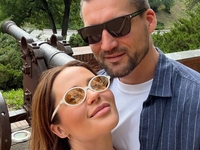 Денисенко стала Ярошенко и показалась в постели с мужем