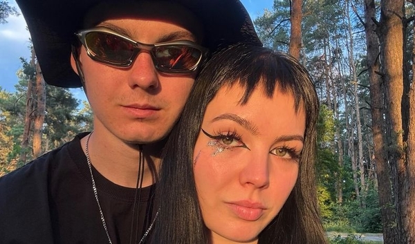 Співачка Кажанна оголосила про заручини з військовим «Азову»