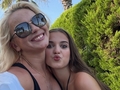 «Учусь быть мамой подростка»: Ребрик поздравила старшую дочь с 14-летием