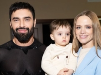 Жена Козловского впервые отвела в детсад 2-летнего сына: милые фото