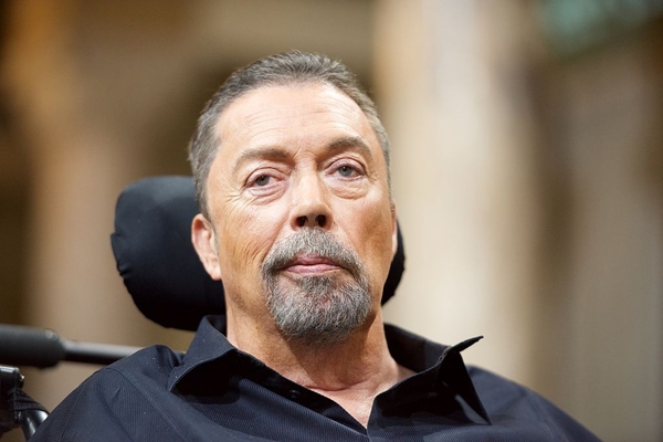 Рассекречена причина смерти звезды «Оно» и «Один дома» Тима Карри