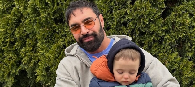Козловський замилував відео, у якому зводив 2,5-річного сина до себе на роботу