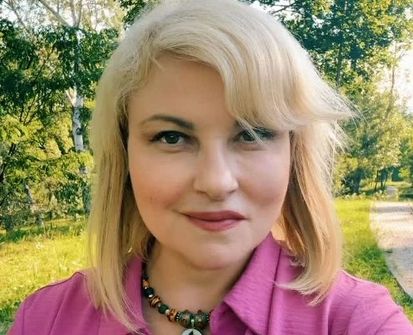 Бурмака пригадала, як у 19 років співала на Червоній руті забороненого Олеся