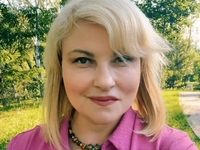 Бурмака вспомнила, как в 19 лет пела на Червоній руті запрещенного Олеся