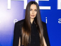 Ксения Мишина показала ужасные последствия прилета возле ее дома