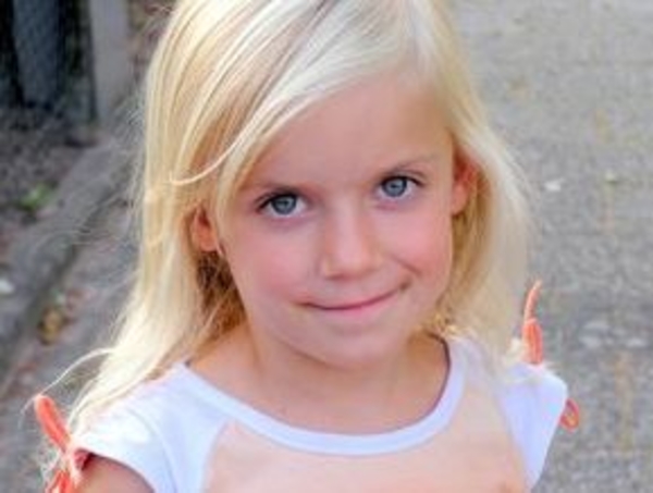 Красивым детям родители уделяют больше внимания