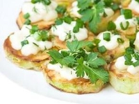 Кабачки под чесночным соусом