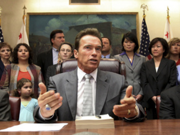 Шварценеггер променяет губернаторское кресло на съемочную площадку