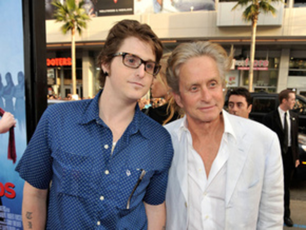 Сын Майкла Дугласа арестован за хранение наркотиков