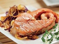 Лосось с красной капустой по-ирландски