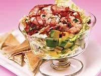 Пряный креветочный коктейль с томатно-кориандровой заправкой