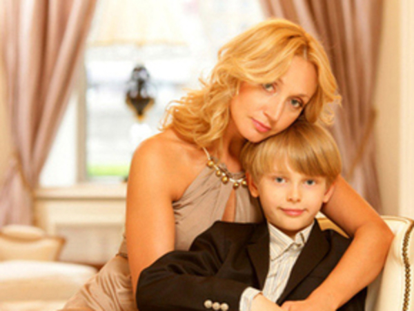 Орбакайте подписала мировое соглашение с бывшим мужем