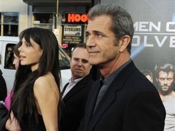 Мел Гибсон в восьмой раз стал отцом