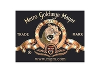 Студия MGM устраивает распродажу?